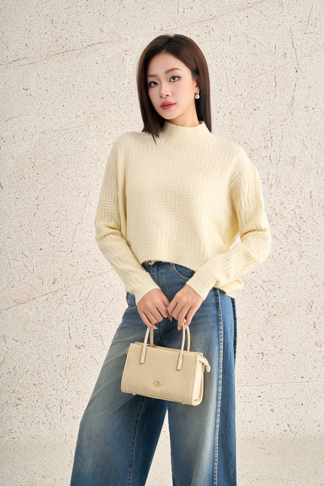 FOL564 - Áo len cao cấp dáng suông cổ tròn tay dài gấu áo đuôi tôm thời trang - PANTIO