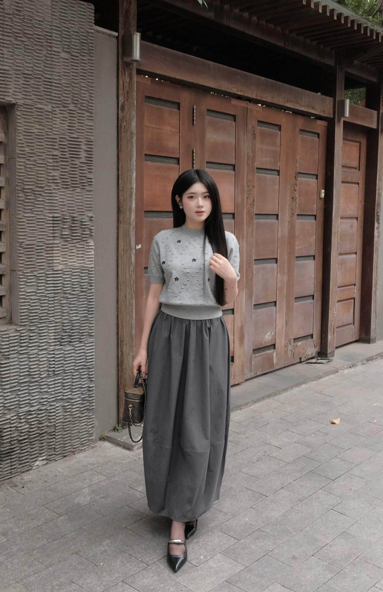 FOL596 - Áo len cao cấp cổ tròn tay lỡ thân áo hoạ tiết thời trang gấu áo bo chun ôm tạo kiểu - JAN.