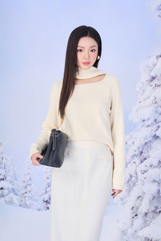 FOL610 - Áo len cao cấp dáng suông cổ thuyền kèm khăn quàng tạo kiểu - PANTIO