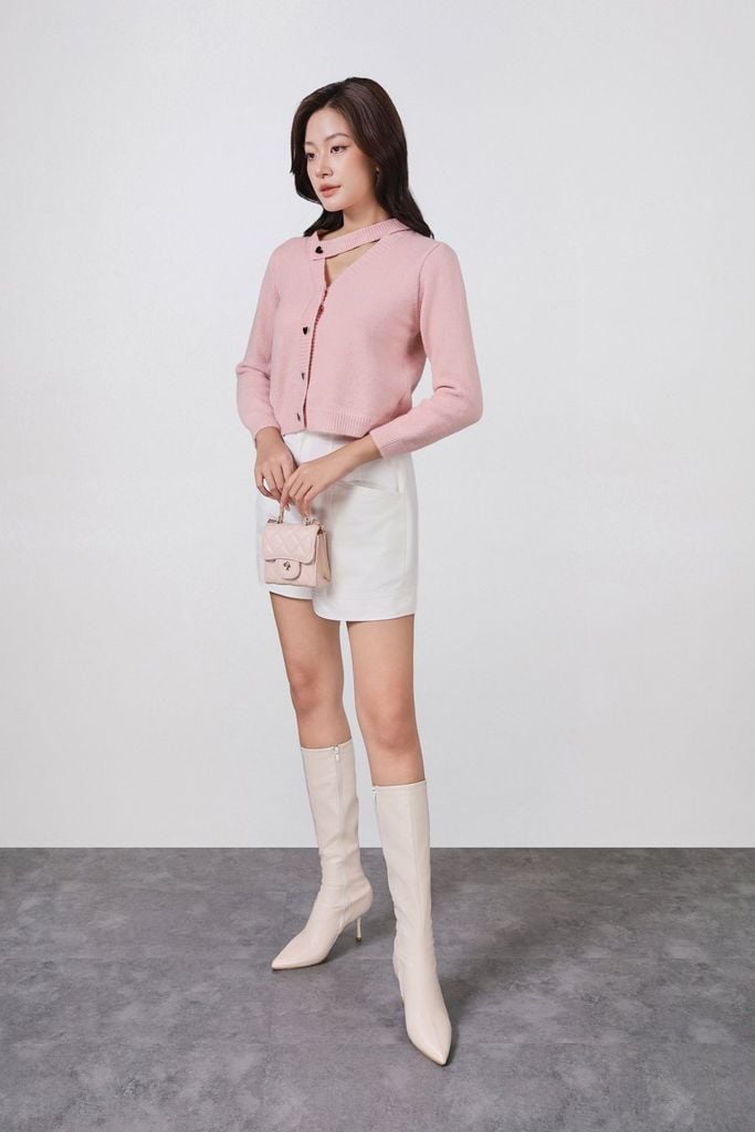 FQN3367 - Quần short vải kaki dáng A ống quần phối đường viền thời trang khoá thân trước - PANTIO