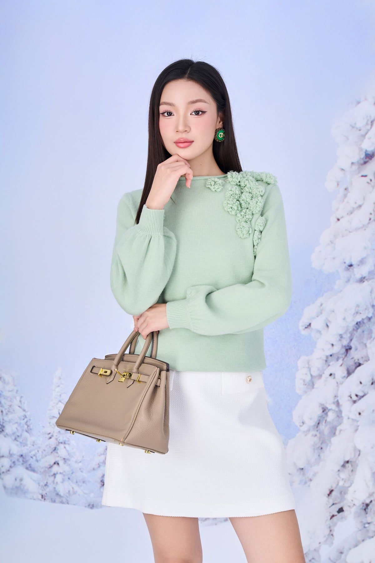 FOL651 - Áo len cao cấp dáng suông cổ tròn vai áo đính hoa thời trang tay phồng bo gấu tạo kiểu - PANTIO