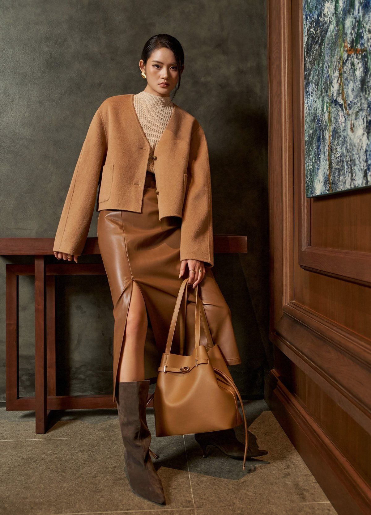 FVO077 - Áo Khoác dạ lông cừu cao cấp dáng lửng cổ V thân áo đính khuy thời trang - PANTIO