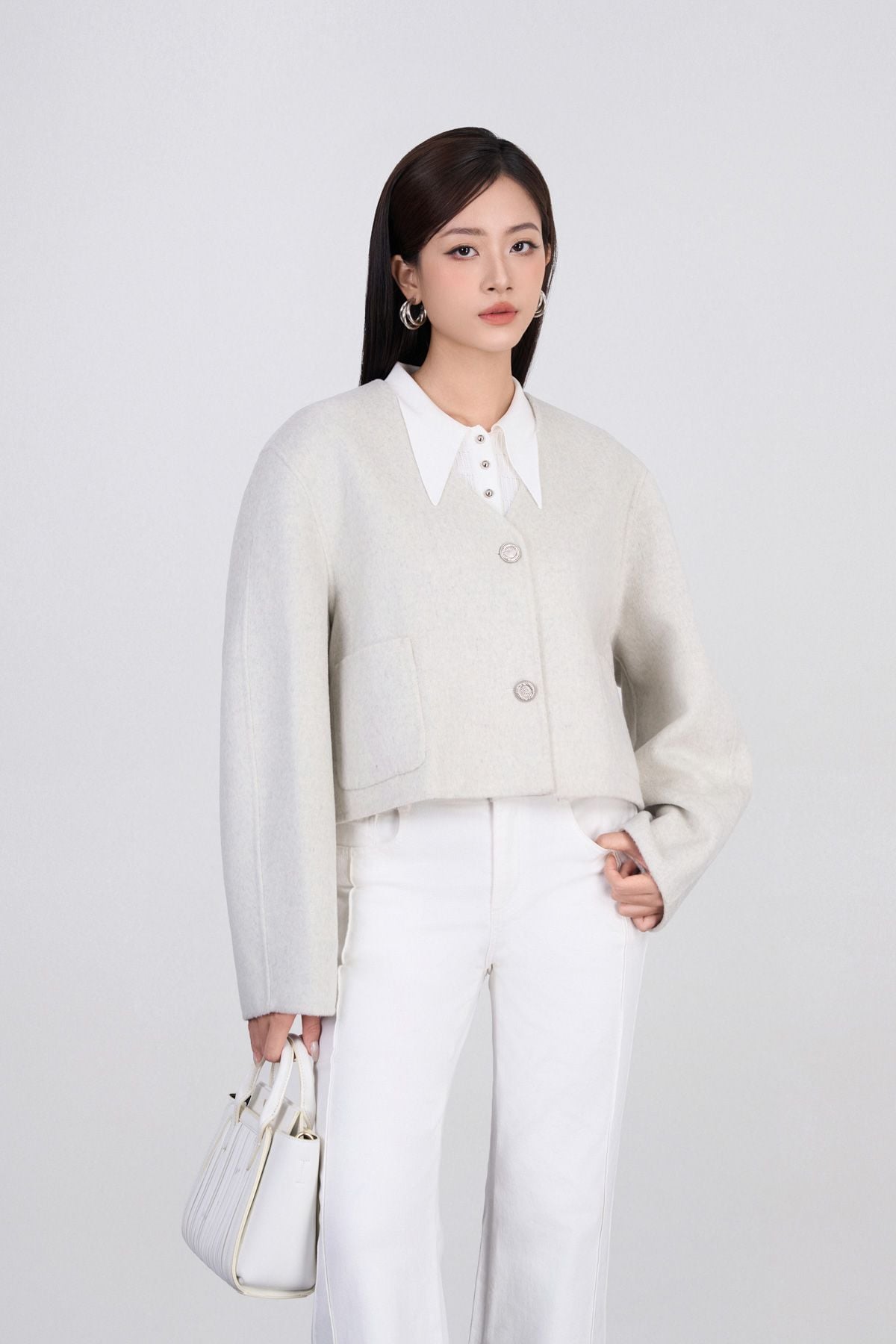 FVO077 - Áo Khoác dạ lông cừu cao cấp dáng lửng cổ V thân áo đính khuy thời trang - PANTIO