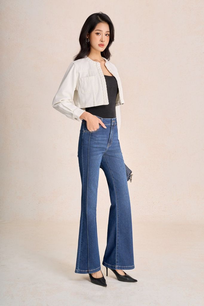 FVO085 - Áo khoác jean dáng croptop cổ tròn tay dài thân áo có túi tạo kiểu - PANTIO
