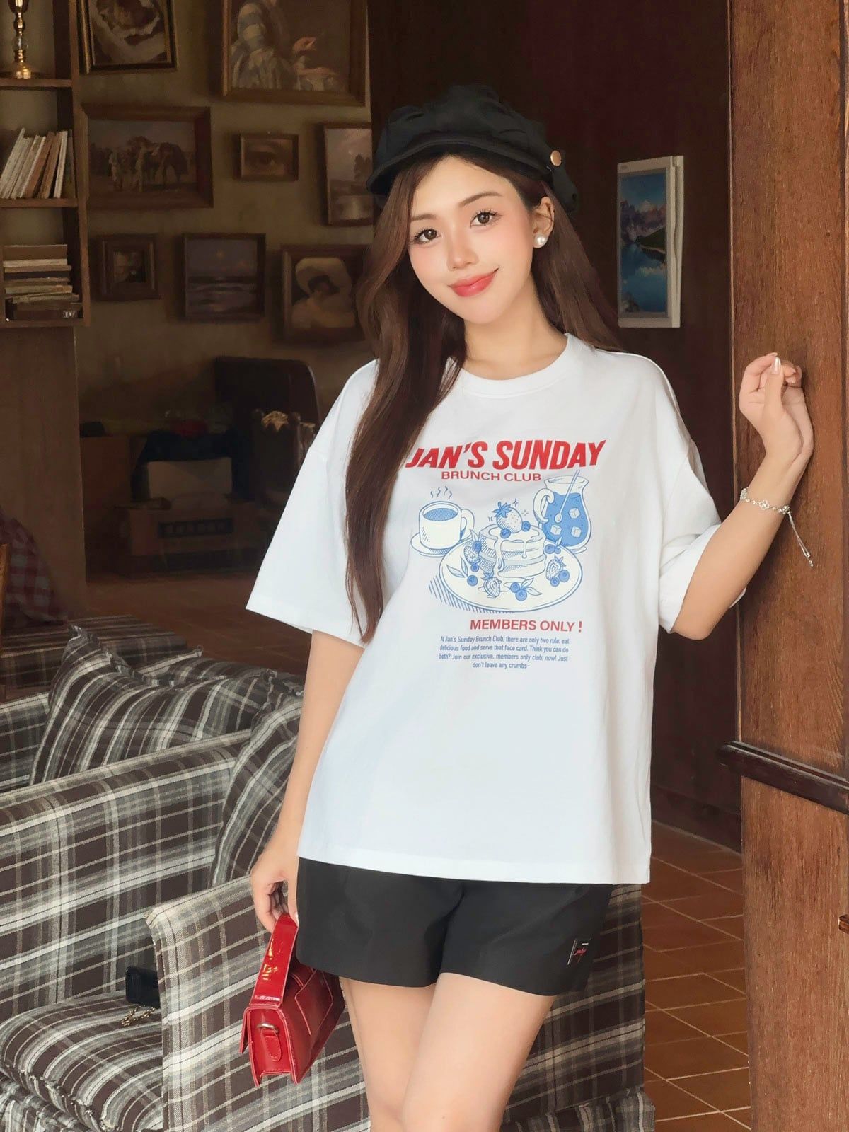 FAT3666 - Áo thun vải cotton dáng suông cổ tròn tay cộc thân áo in hoạ tiết thời trang - JAN.