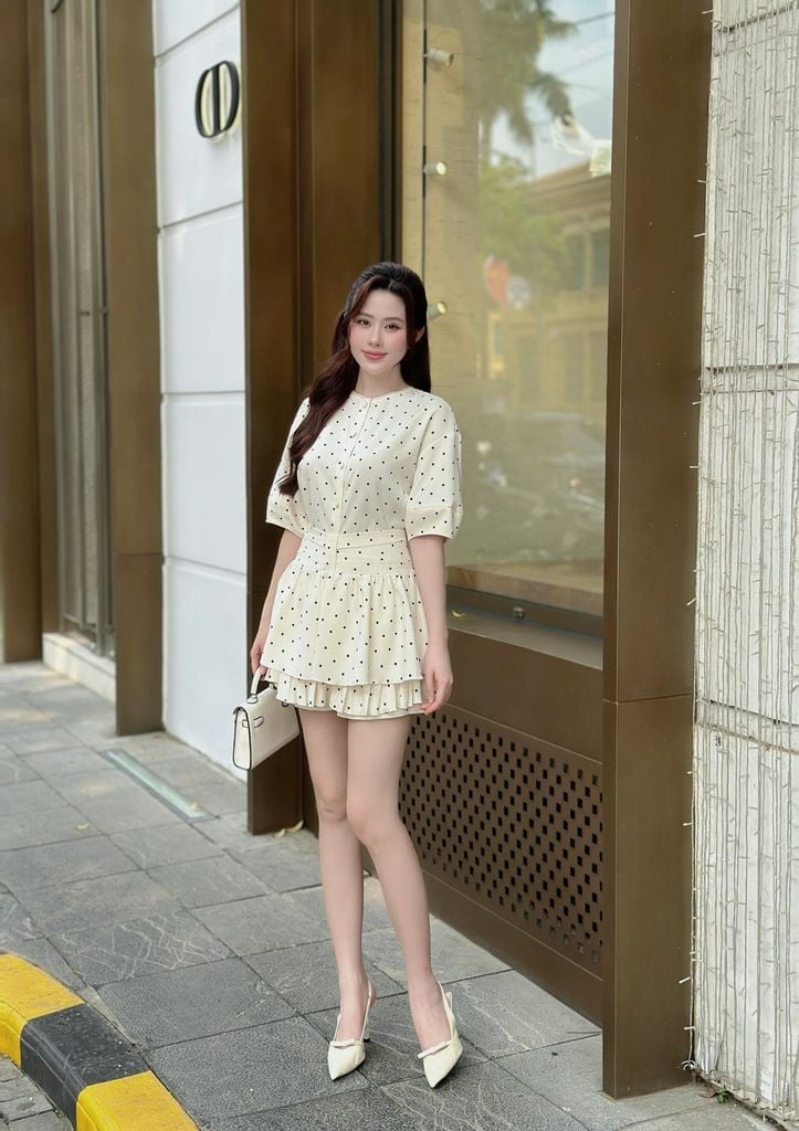 BQN73604 - Quần short vải thô dáng A cạp cao thân váy xếp ly bung hai tầng tạo xoè - JAN.