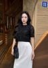 BAS13381 - Áo sơ mi kiểu công sở vải ren hoa dáng croptop cổ tròn tay ngắn thân áo đính nơ tạo kiểu khoá bên hông - PANTIO