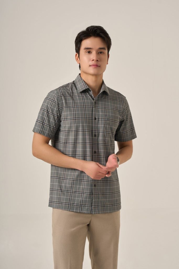 Sơ mi nam cộc tay GrusZ form RegularFit mã 010125041GZGB AK637