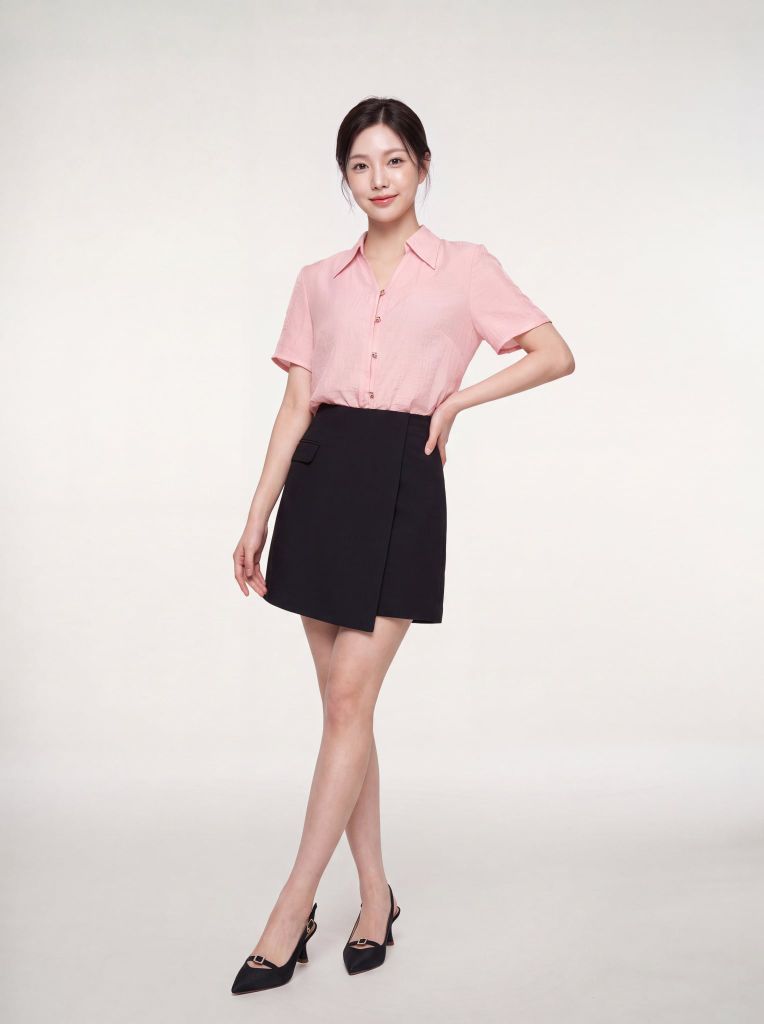 Sơ mi nữ cộc tay GrusZ mã 010226085GZ VK404