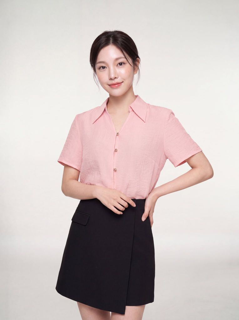 Sơ mi nữ cộc tay GrusZ mã 010226085GZ VK404