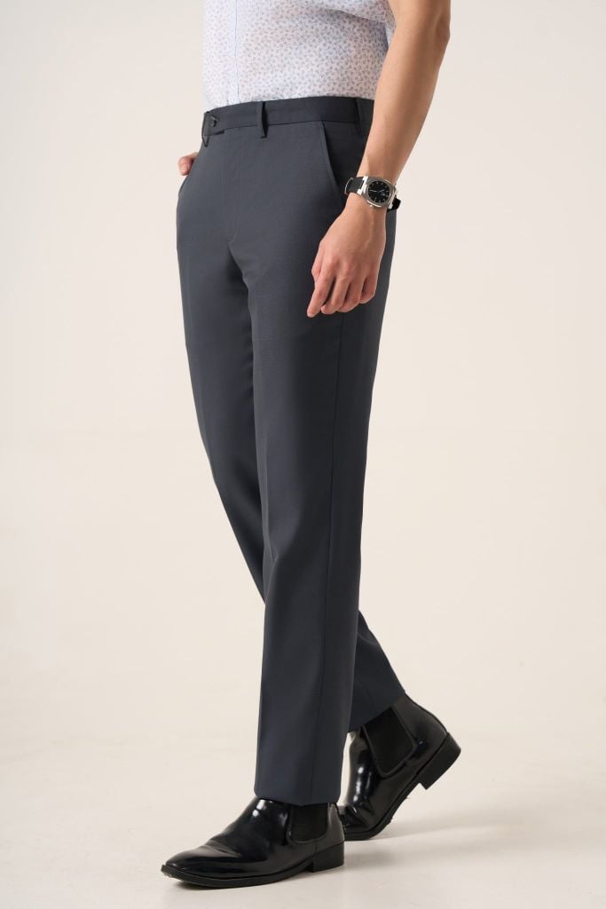 Quần âu nam không ly GrusZ mã 020126904GZKL 16637-27