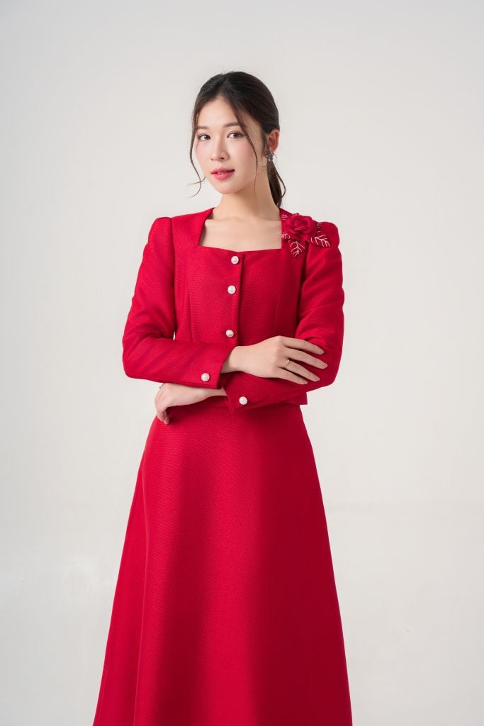 Bộ áo khoác váy nữ May 10 mã 030225017GZ VK169