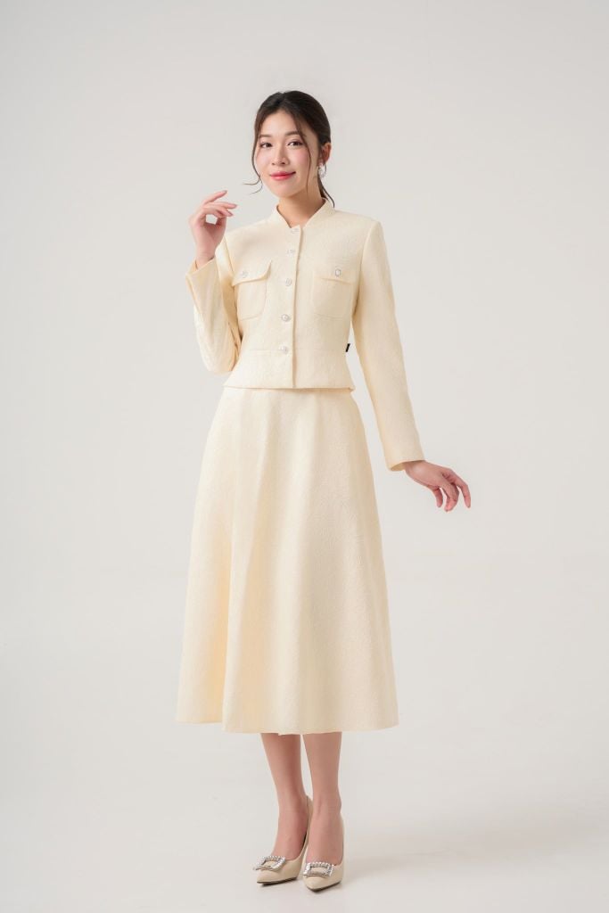 Bộ áo khoác váy nữ May 10 mã 030225020GZ VK205