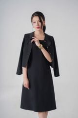 Bộ áo khoác đầm nữ GrusZ mã 030225111GZT NT016