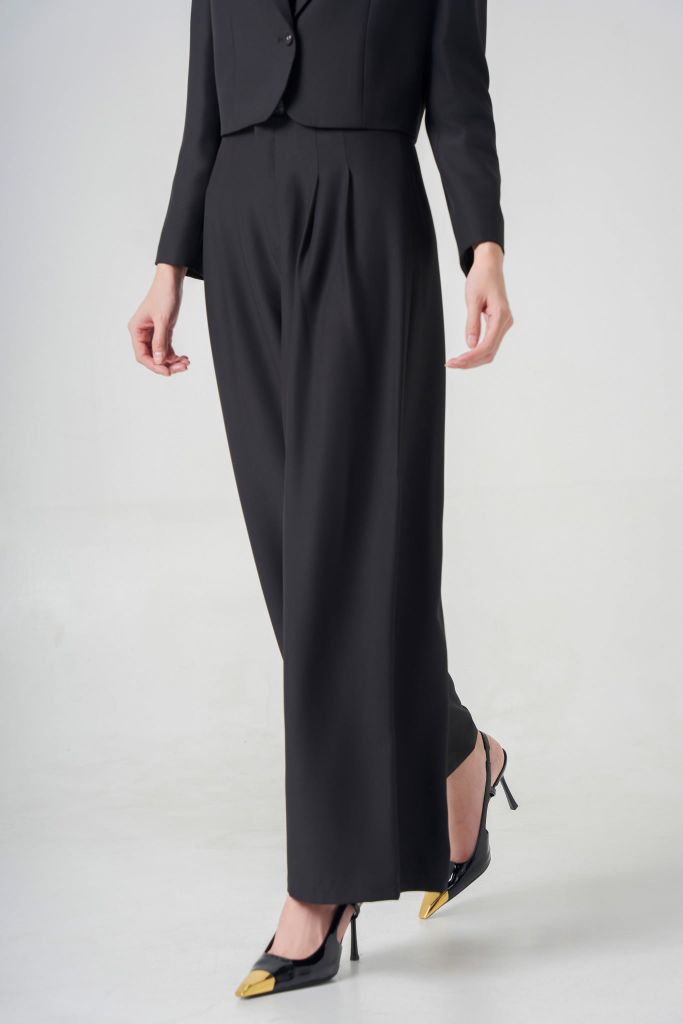 Bộ Veston nữ May 10 mã 040224318 TT2196