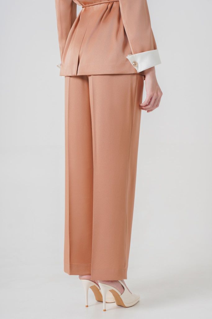 Bộ Veston nữ GrusZ mã 040225110GZ VK242