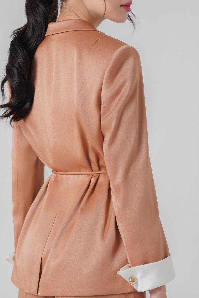 Bộ Veston nữ GrusZ mã 040225110GZ VK242