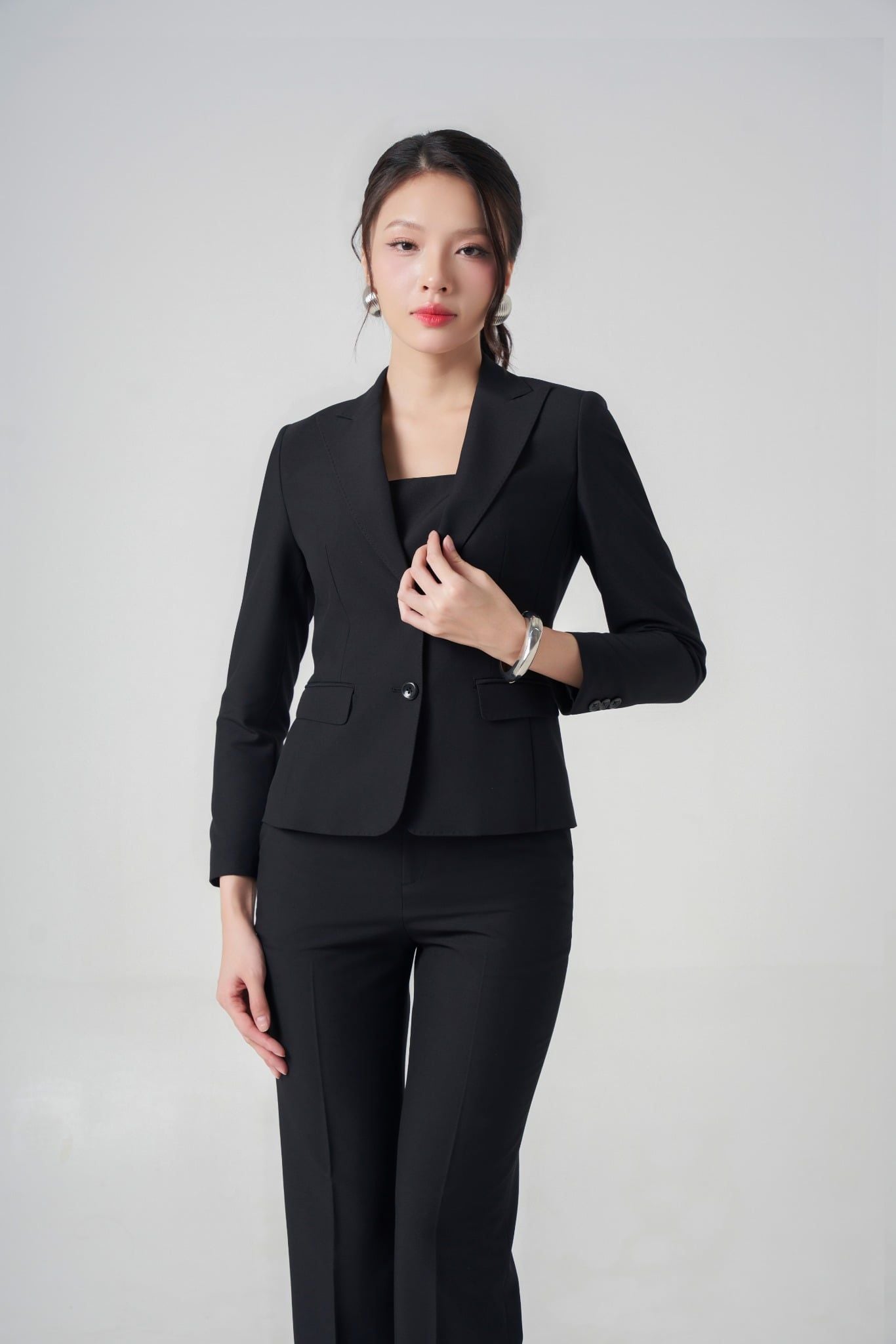 Bộ Veston nữ May 10 mã 040225247A VG069-1