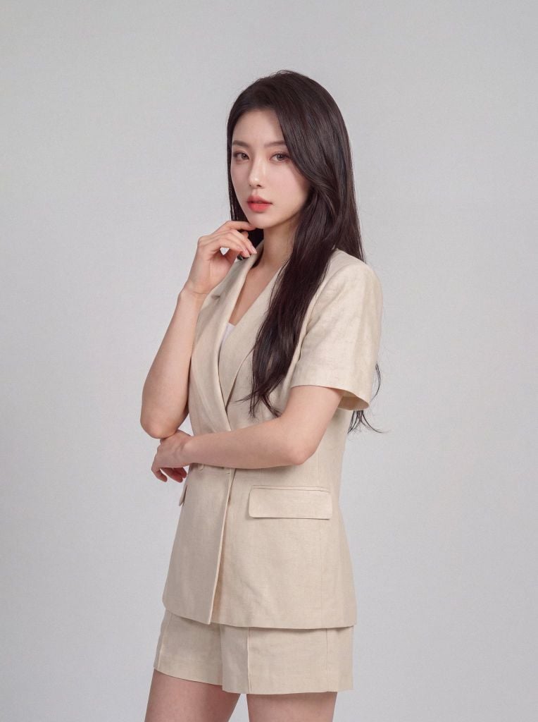 Bộ quần áo nữ May 10 mã 040226251H 1