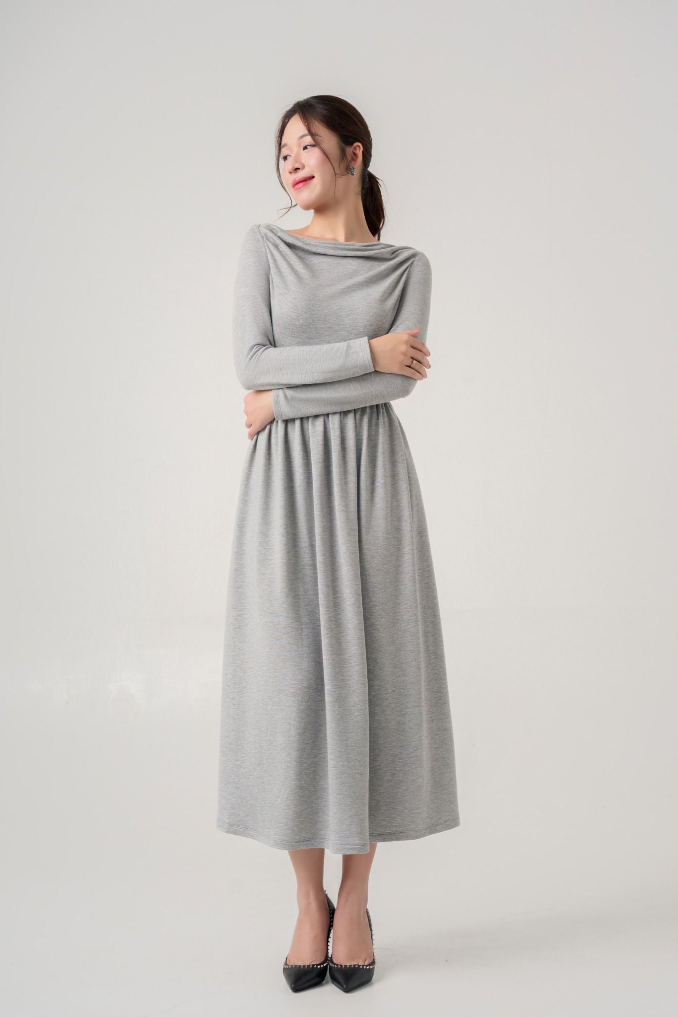 Đầm nữ May 10 mã 050225043ON 1