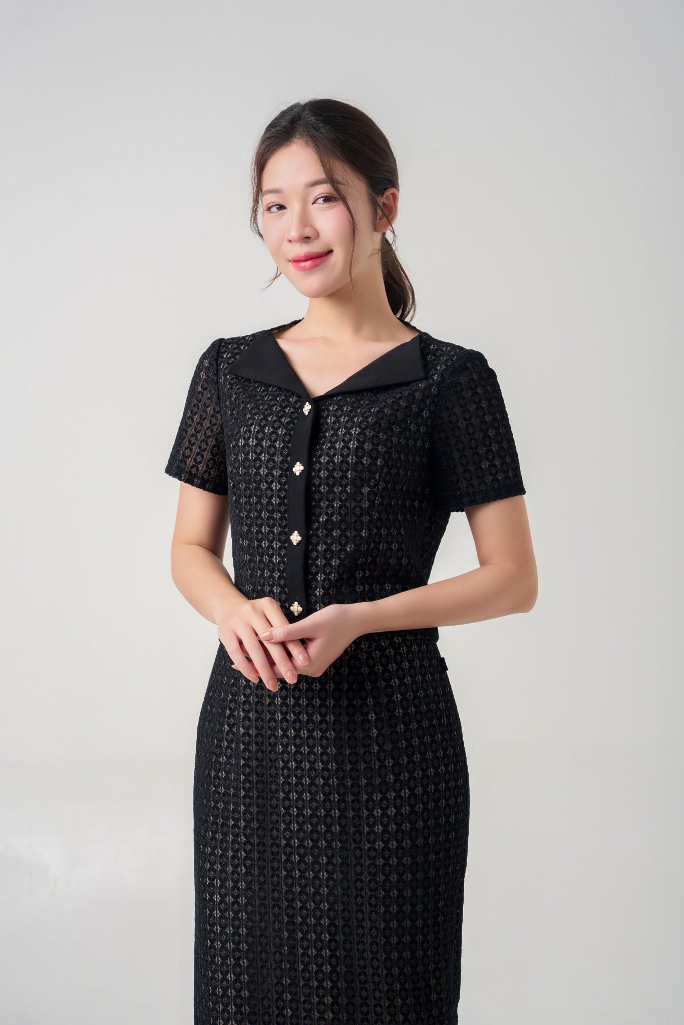 Bộ váy áo nữ GrusZ mã 060225044GZXH VK218