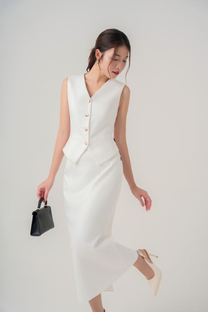 Bộ váy áo nữ GrusZ mã 060225050GZH VK240