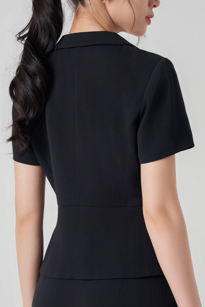 Bộ quần áo nữ GrusZ mã 060225061GZT VK233