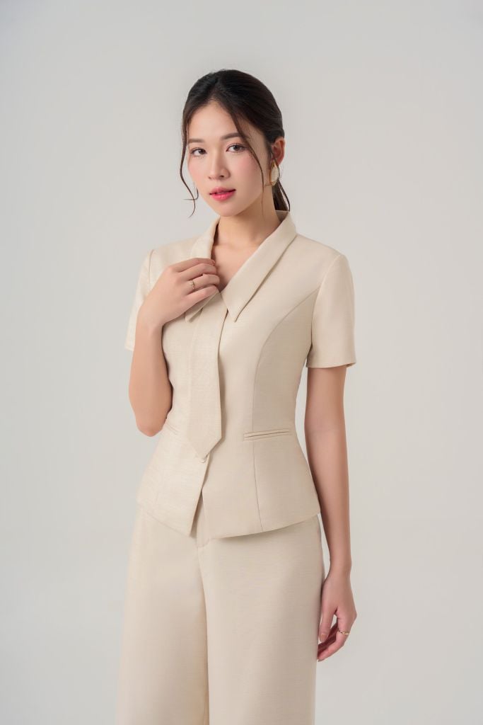 Bộ quần áo nữ May 10 mã 060225221 2