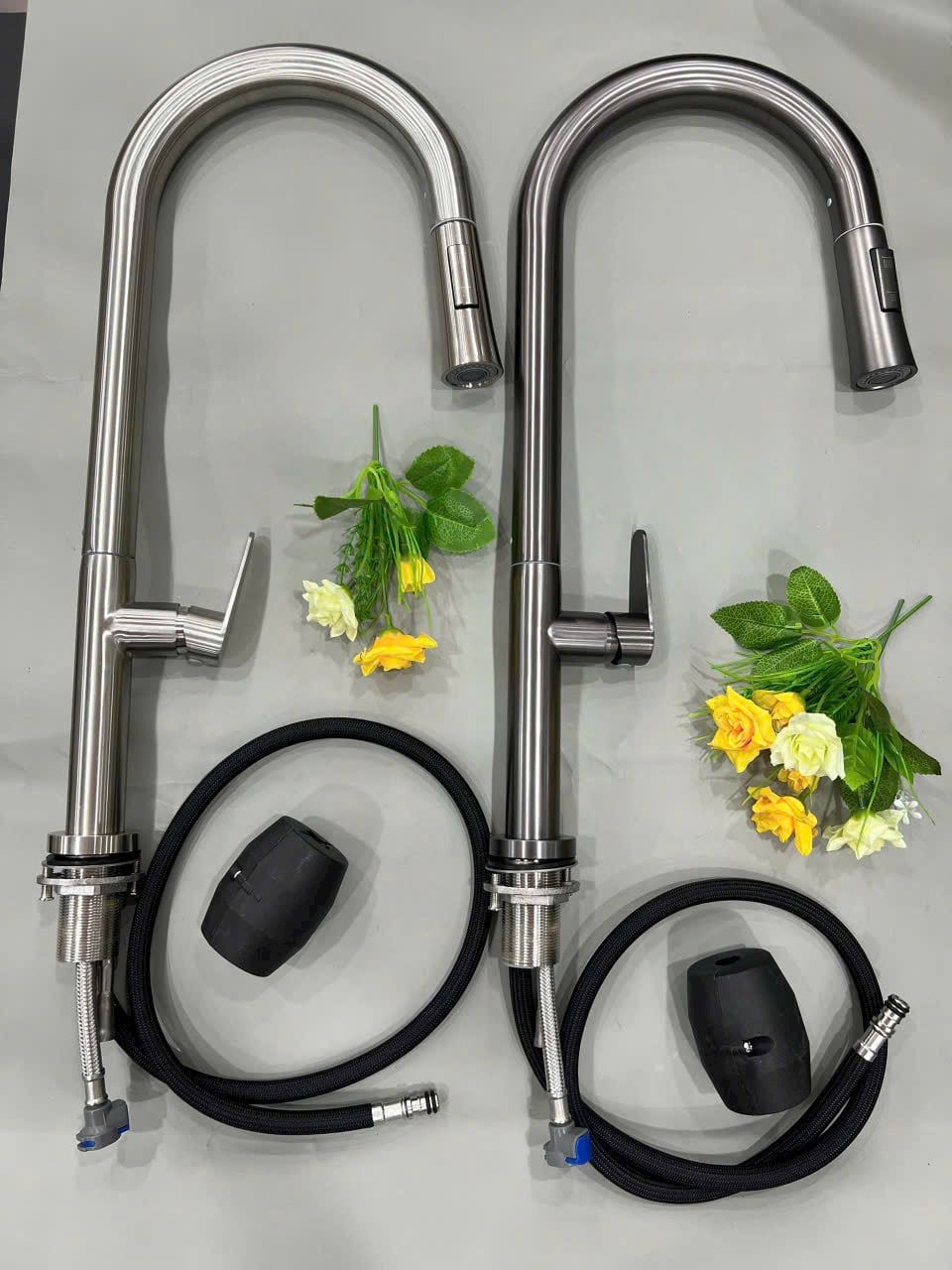 Vòi Rửa Chén Lạnh Rút Dây SUS 304 451-2