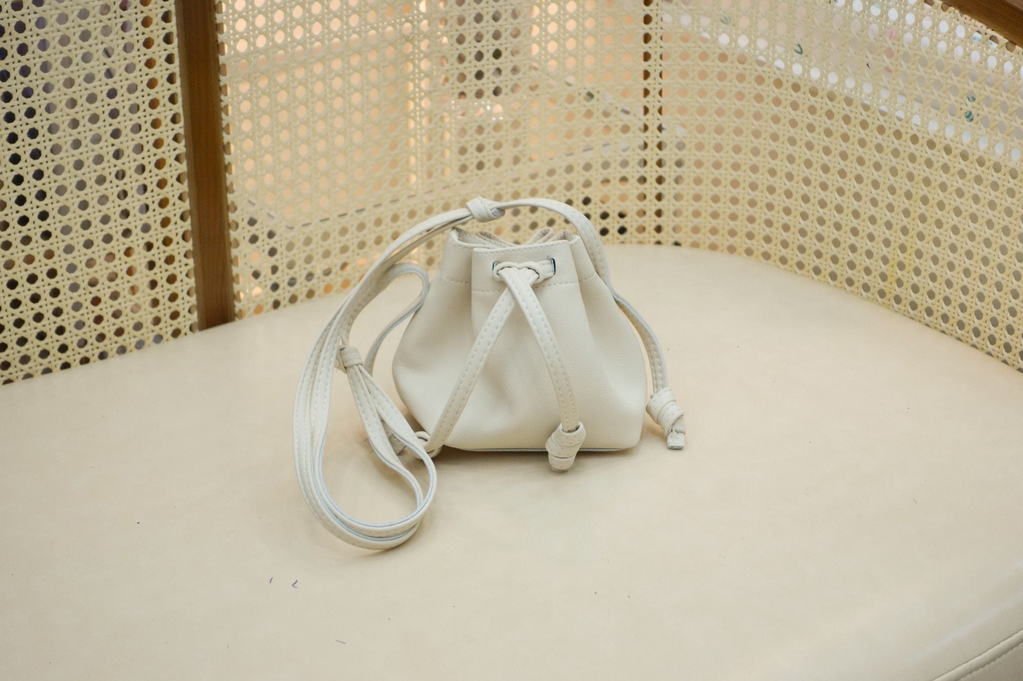  Lucky Daisy M Pretty 