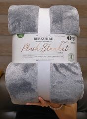 Chăn Lông Tuyết Berkshire Plush Blanket Của Mỹ