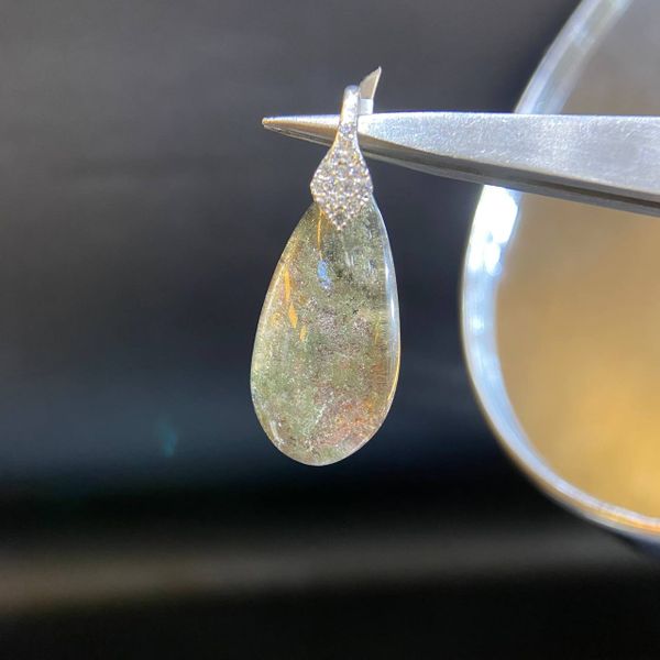  PC041 MẶT ĐÁ ƯU LINH 