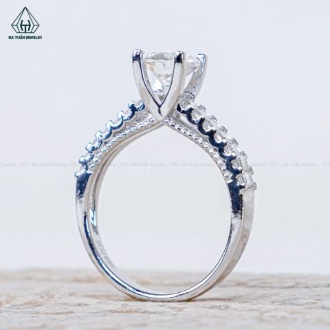 RX557 6.3mm Nhẫn nữ viền baguette