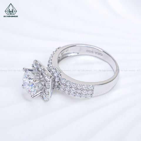 RX772 FULL MOIS 7.2mm Nhẫn nữ halo vuông