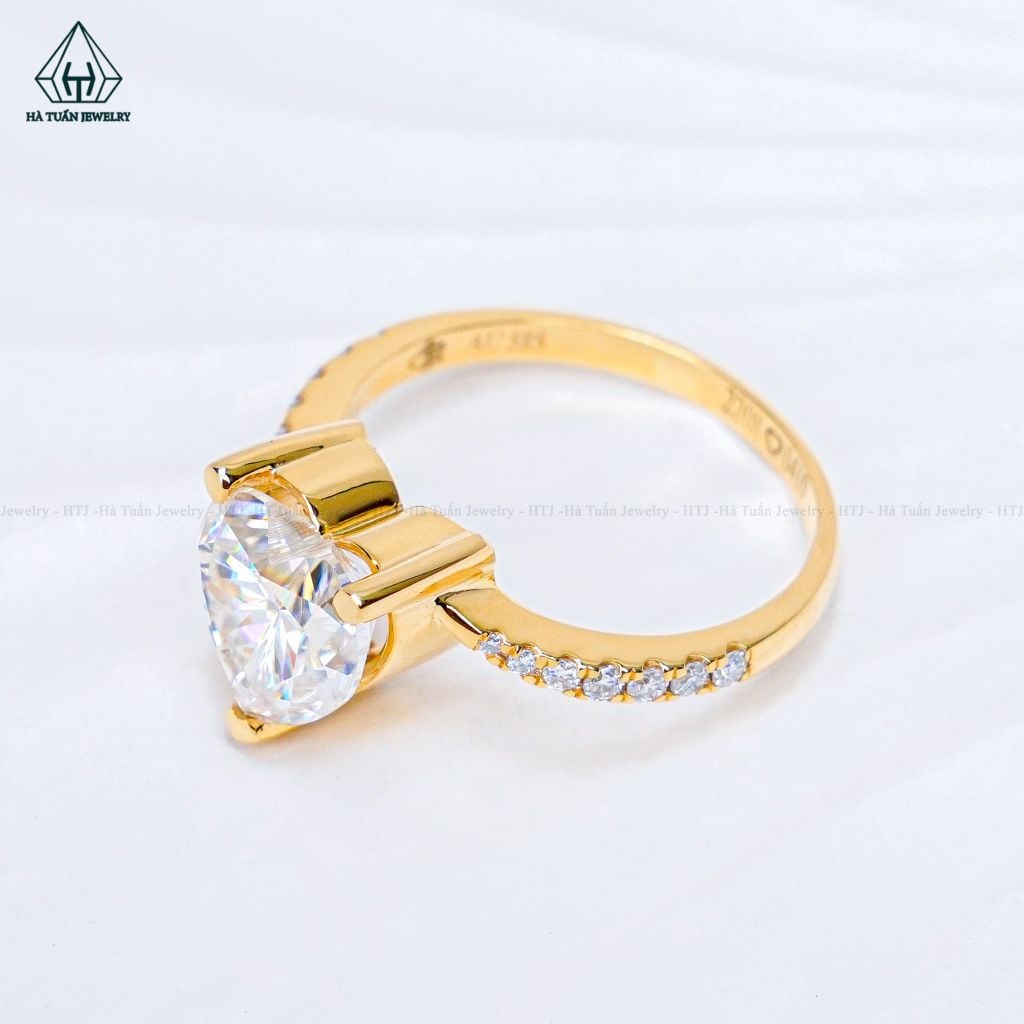 RG369 VV14K 8*8mm Heart