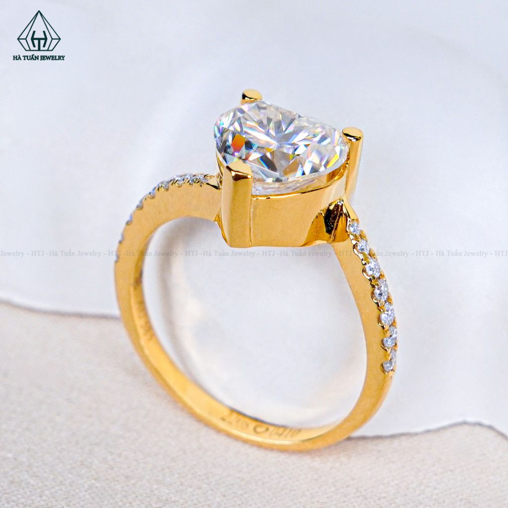 RG369 VV14K 8*8mm Heart