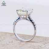  R962 Nhẫn nữ Emerald 10*12 vàng 
