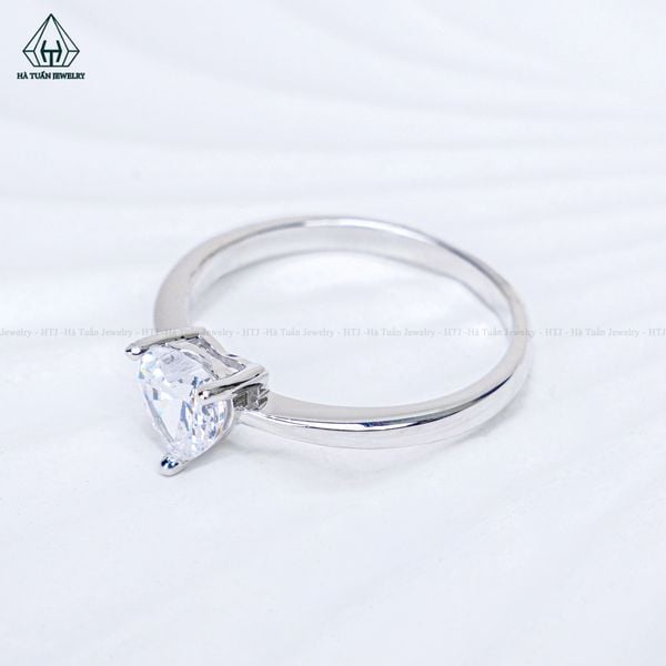  R012 Heart CZ 6mm Nhẫn nữ trơn tim 