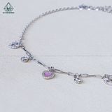 A469 Lắc chân trái tim hồng