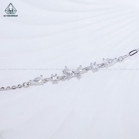 A474 Lắc chân nơ đá