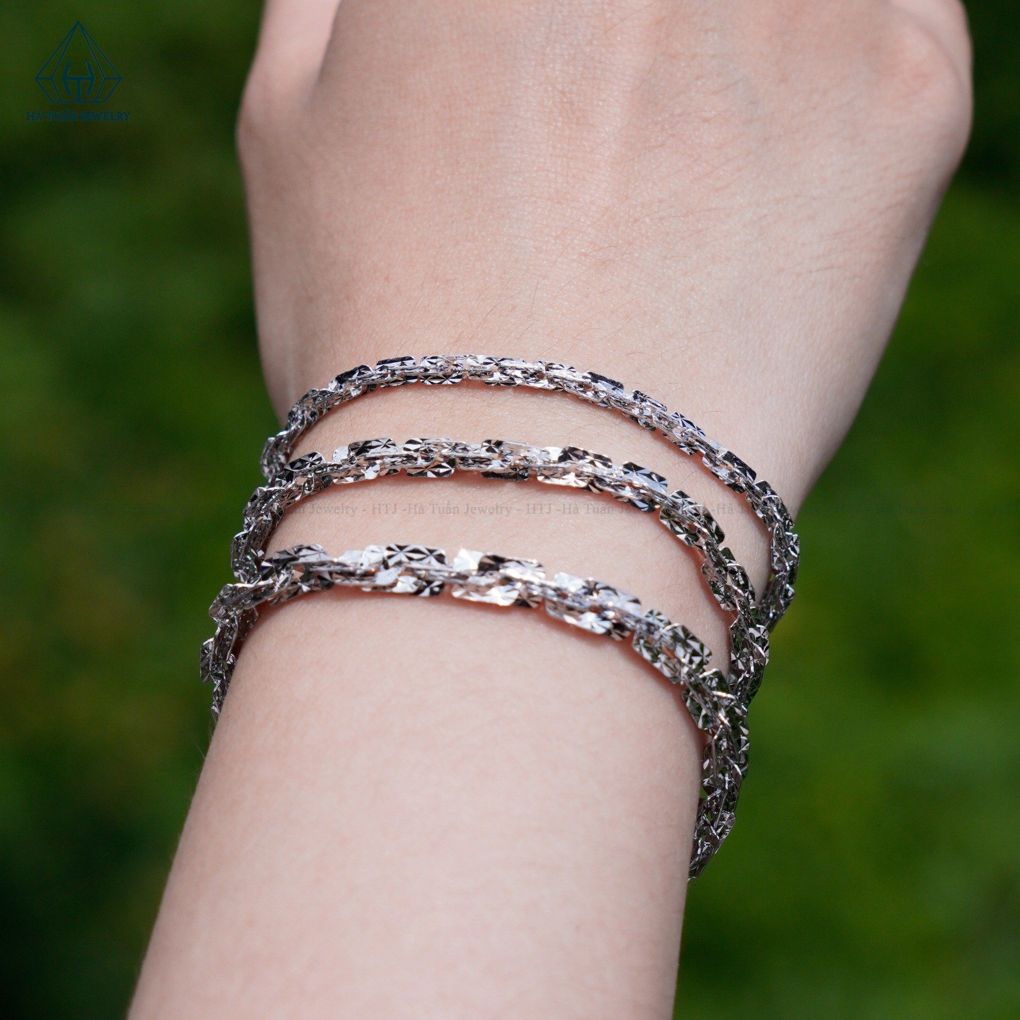  BGX056 6mm Lắc tay xoắn vuông móc máy 