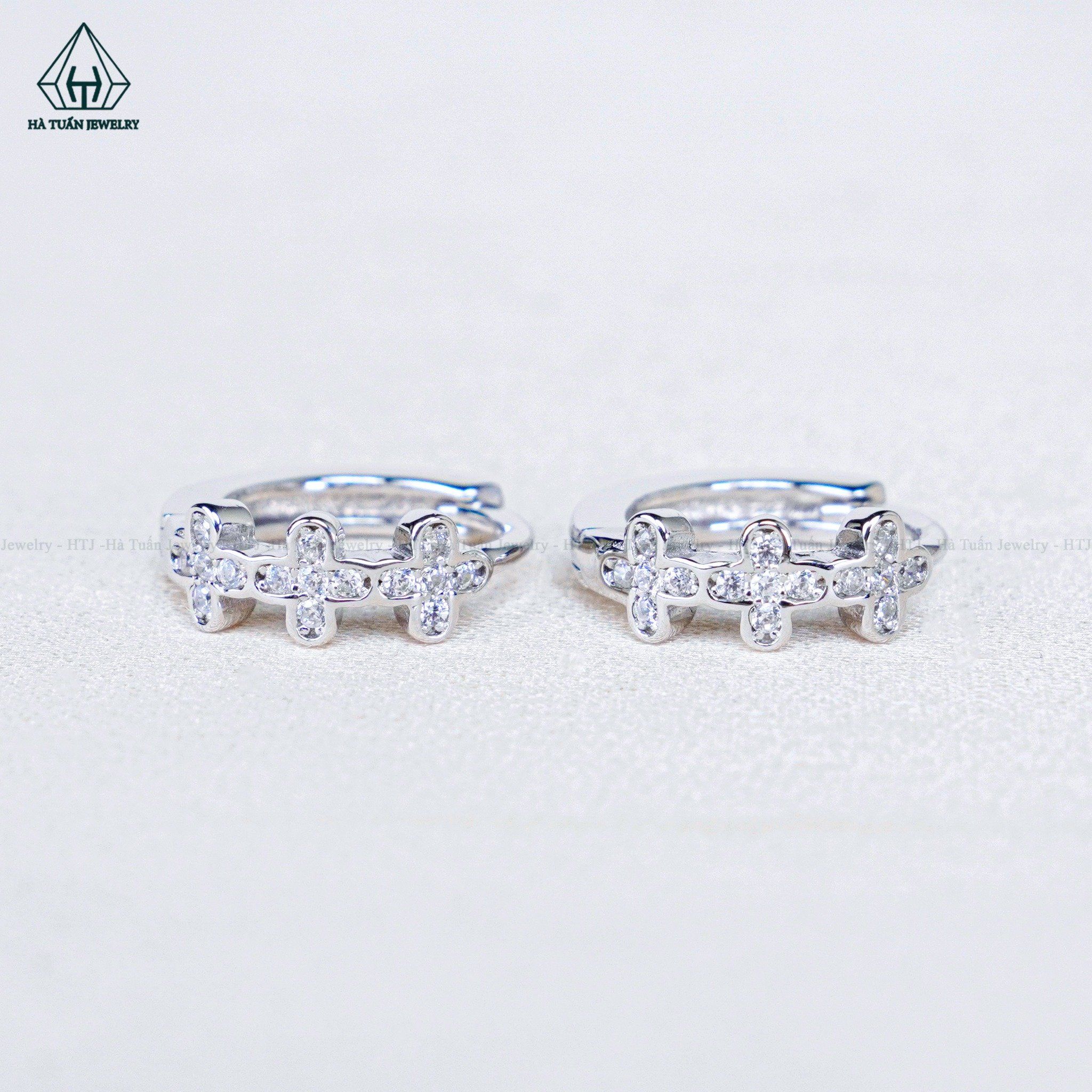  E081 Bông tai khoen 3 cỏ bốn lá 