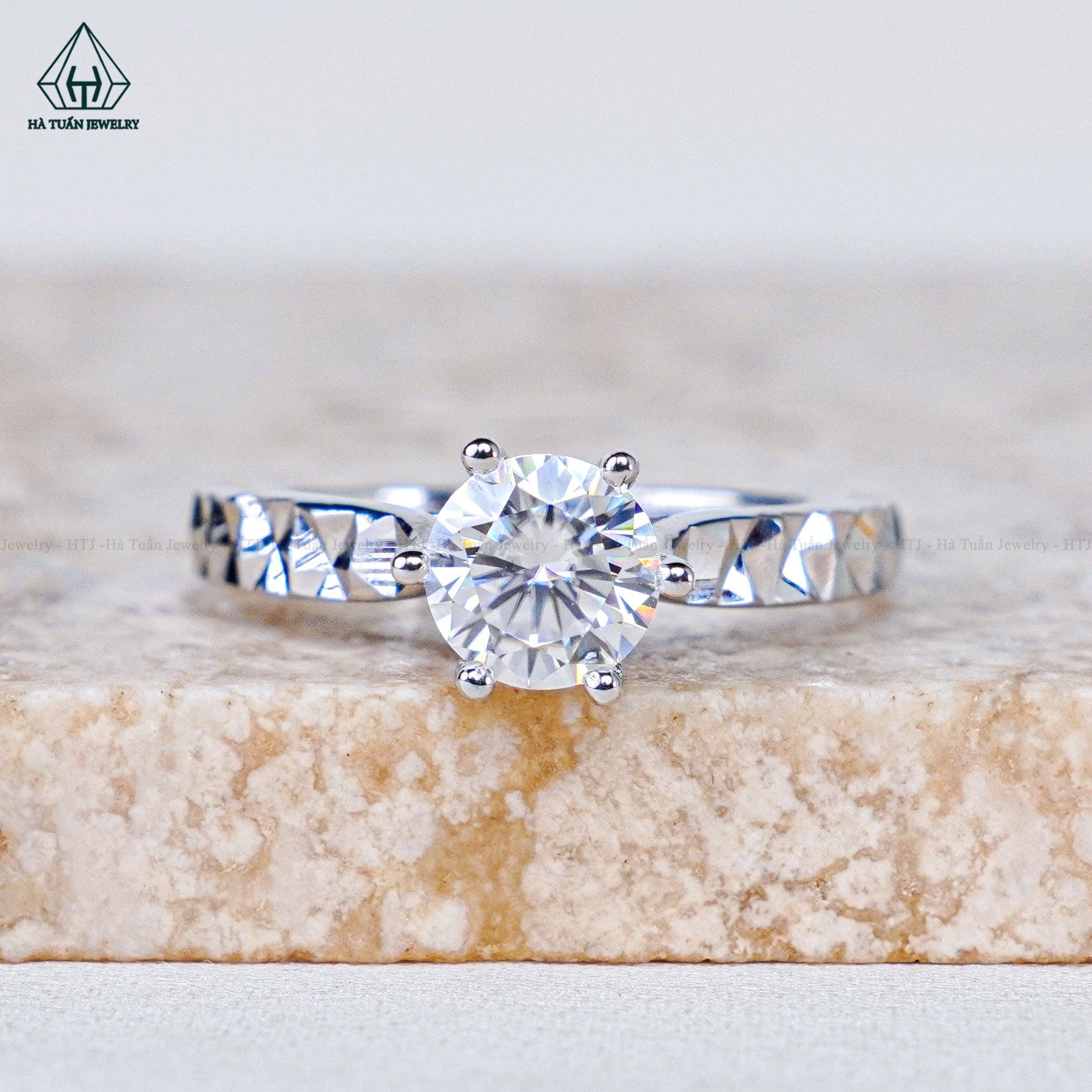  RX574 6mm Nhẫn nữ móc máy 6 chấu 