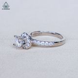  RX664 FULL MOIS 5.4mm Nhẫn nữ Halo tròn 