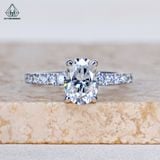  RX665 FULL MOIS Oval 6*8mm Nhẫn nữ 