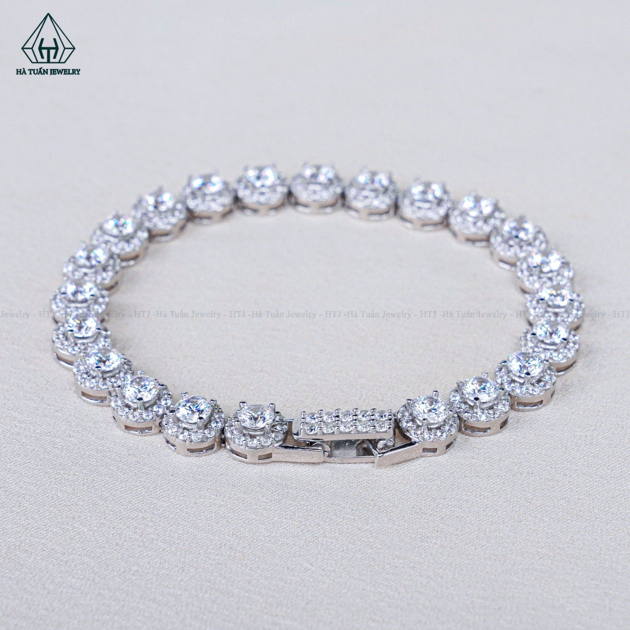  B038 Lắc tay halo tròn đá 