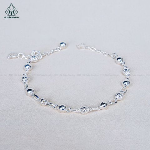 BB125 Lắc tay bé