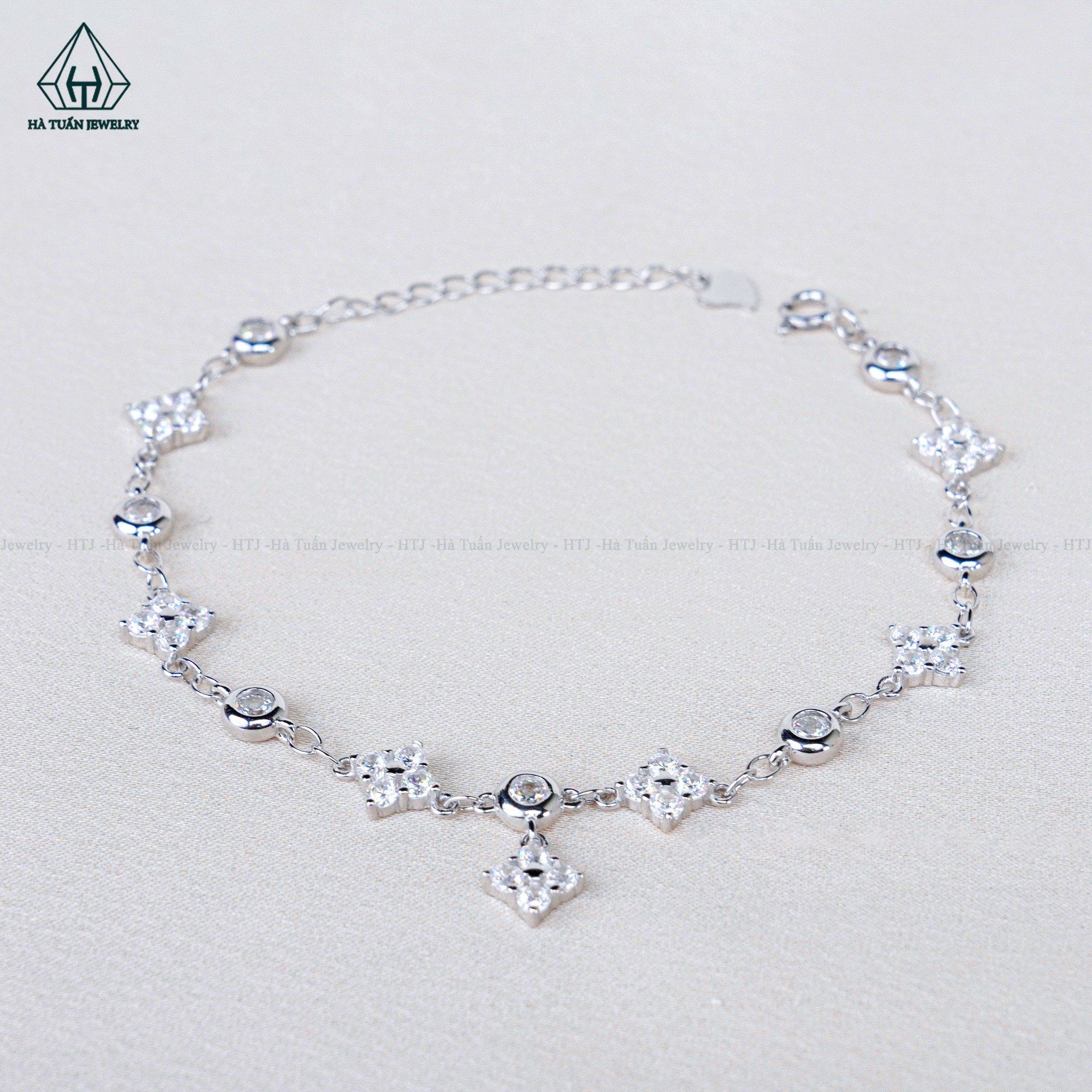  B035 Lắc tay đá vuông 