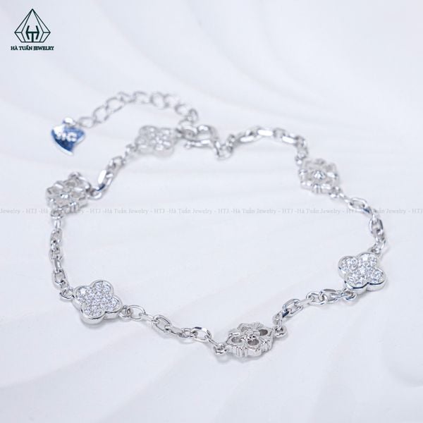  B046 Lắc tay VAN 