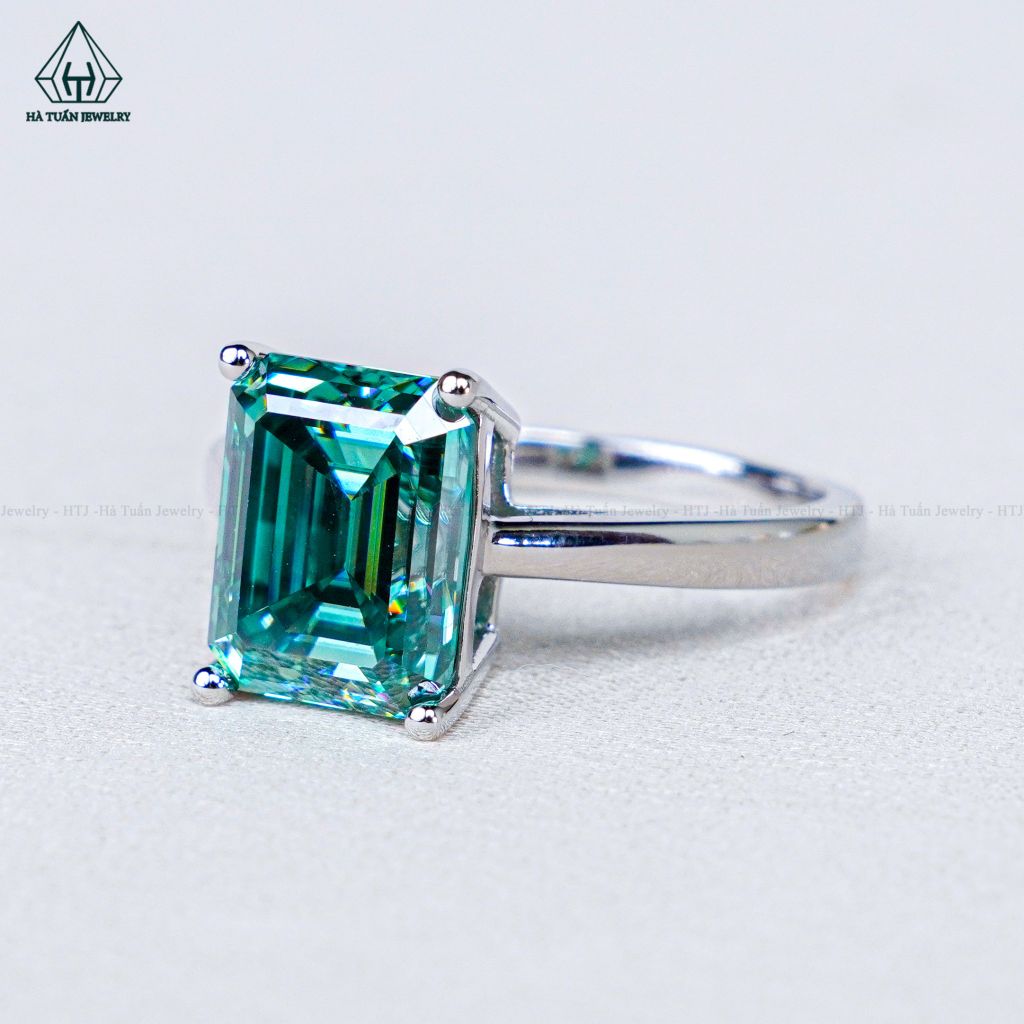 RX587 Nhẫn trơn Emerald 8*10mm
